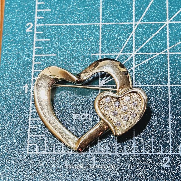 Vtg Overlapping Hearts Brooch Double Love Connection Rhinestones Pin Gold Tone - Picture 6 of 7